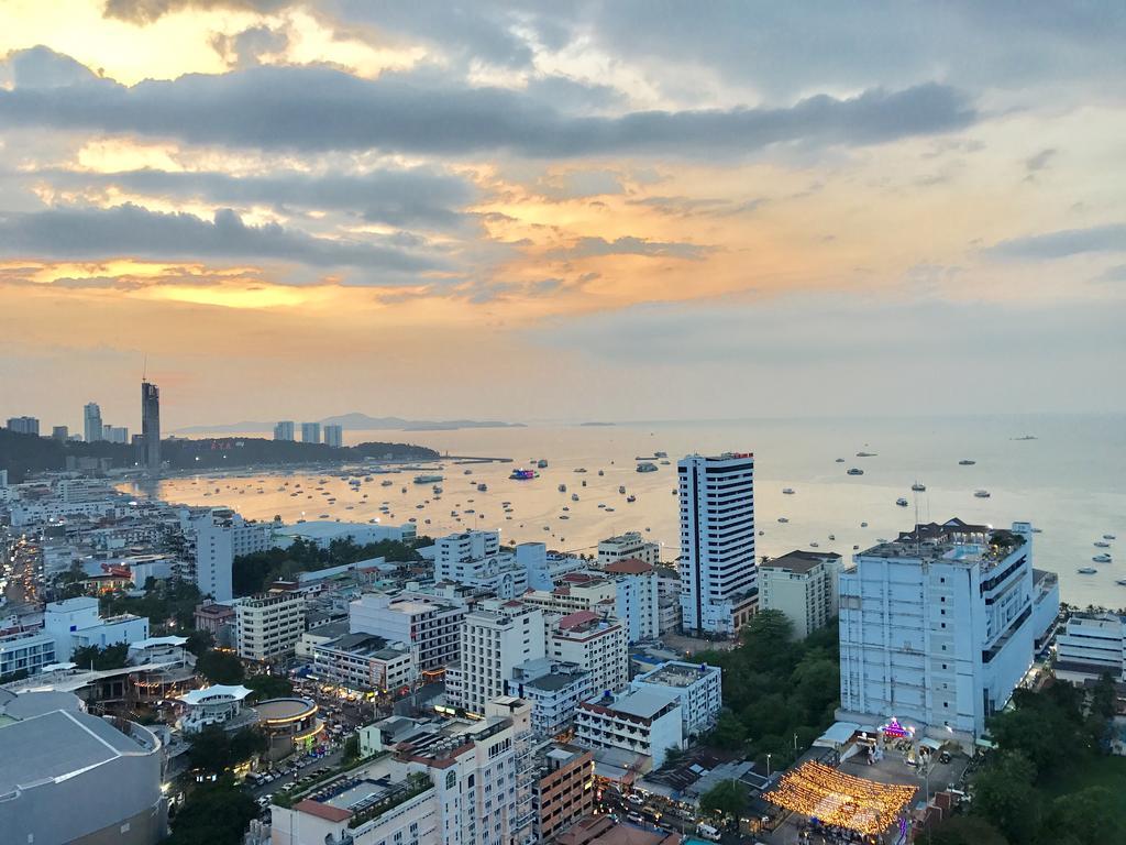 Base Central Pattaya By Alex Exterior foto